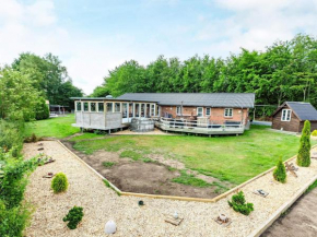Four-Bedroom Holiday home in Roslev 2